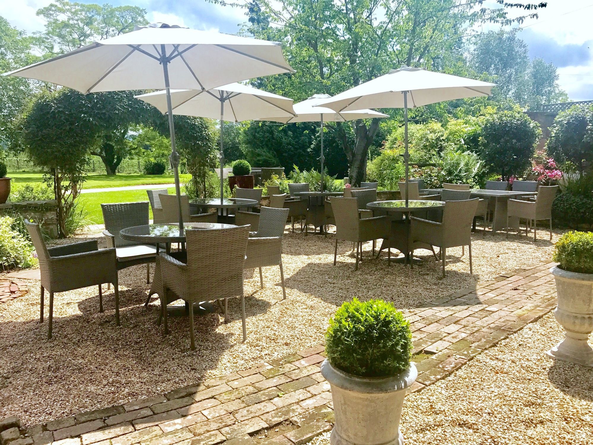 Glewstone Court Country House Hotel Ross-on-Wye 외부 사진